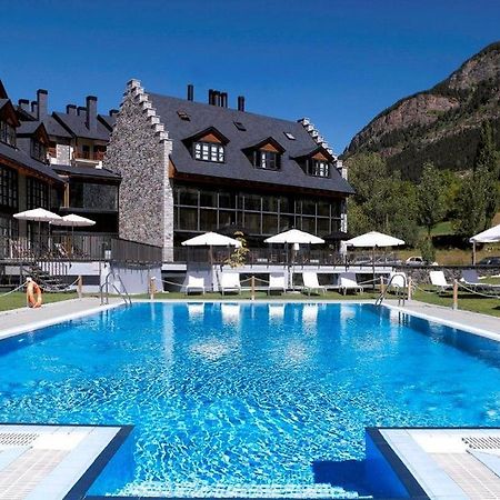 Hg Cerler Hotell Exteriör bild