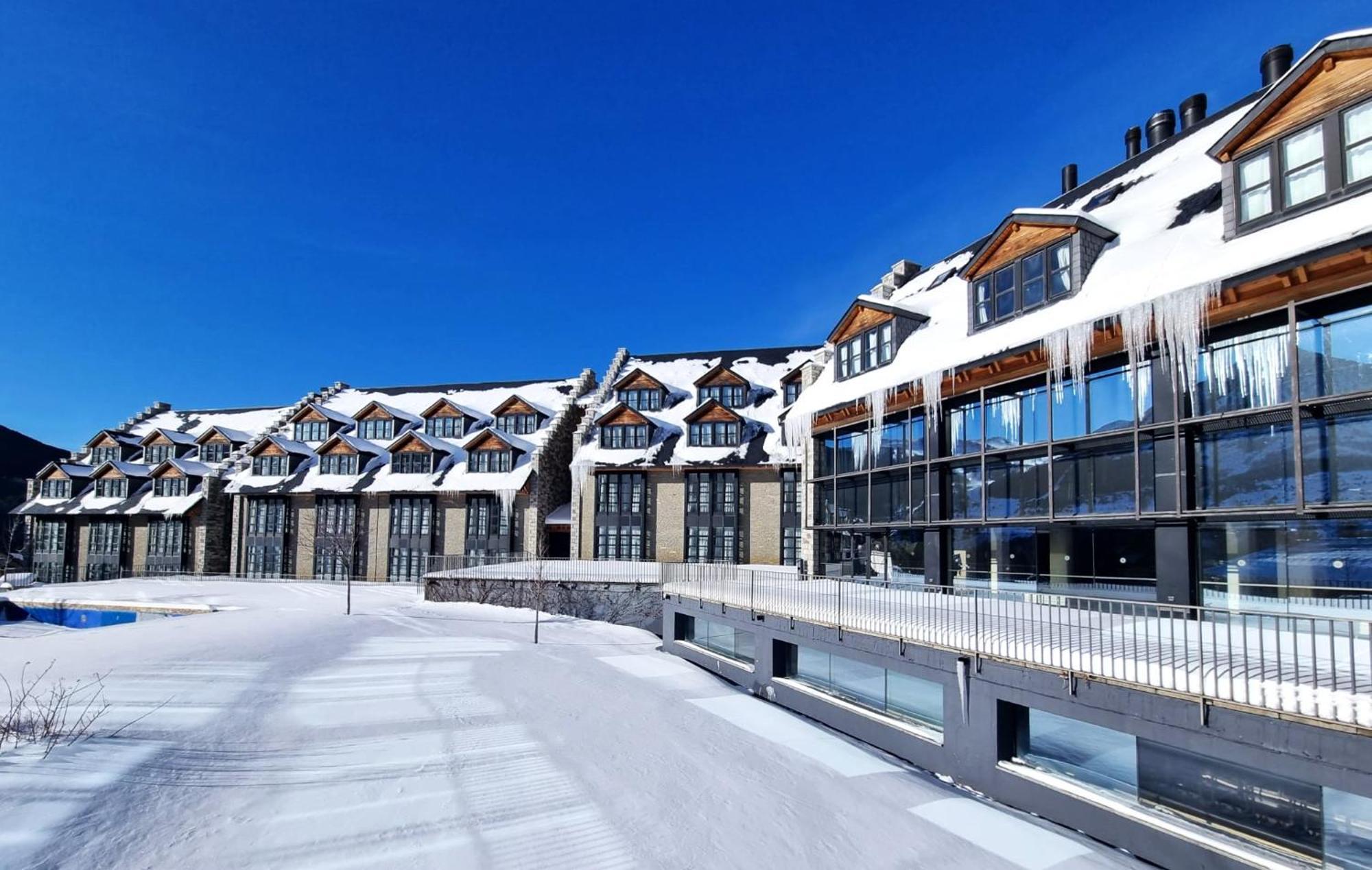 Hg Cerler Hotell Exteriör bild